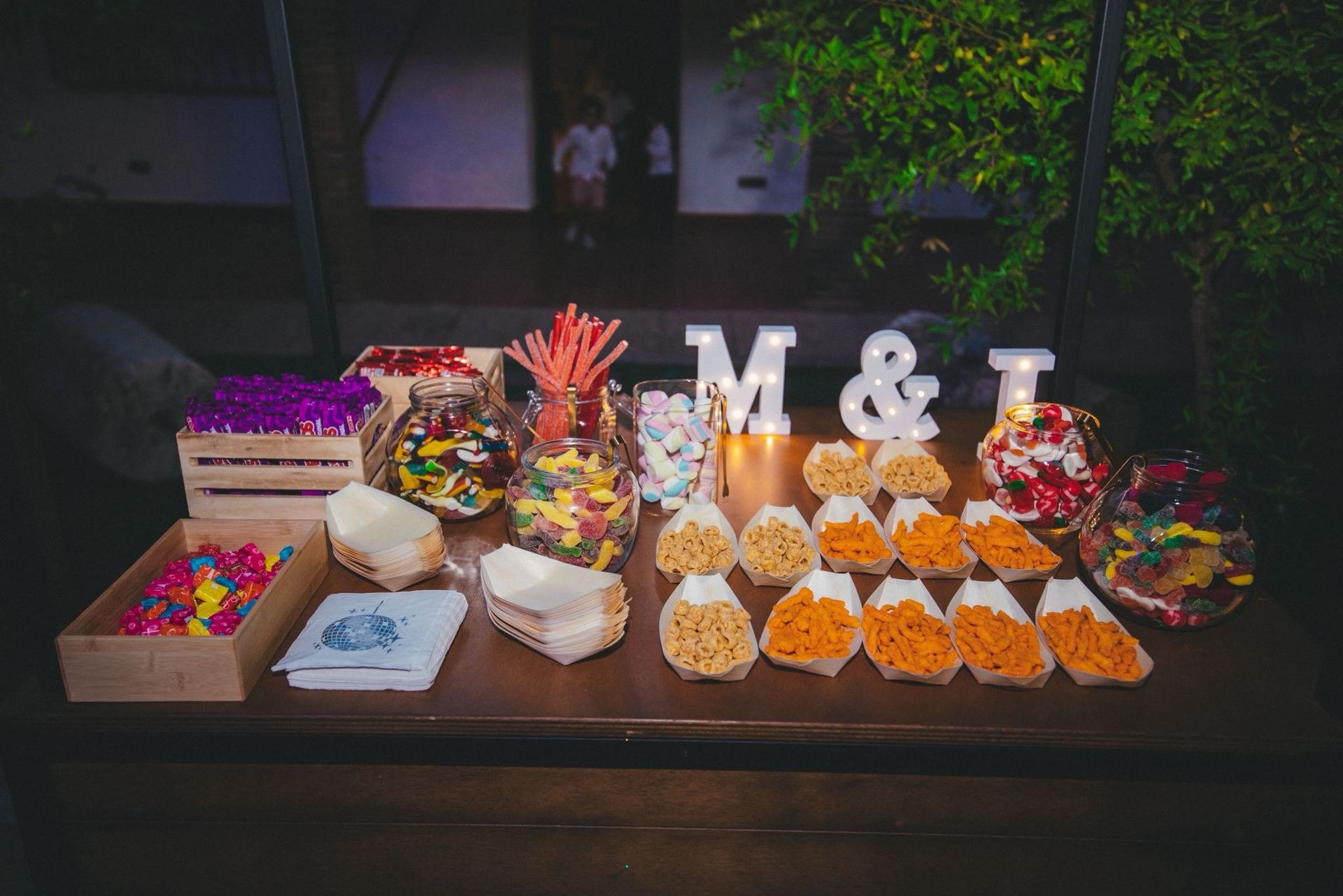 Mesa de dulces en una boda de Cañitas Eventos
